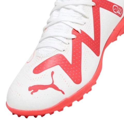 Buty piłkarskie piłkarskie Puma Future Play TT M 107381 01 44